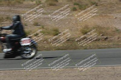 media/Apr-20-2025-AHRMA (Sun) [[393a79c373]]/Race/Group 12 early race/Turn 4b/